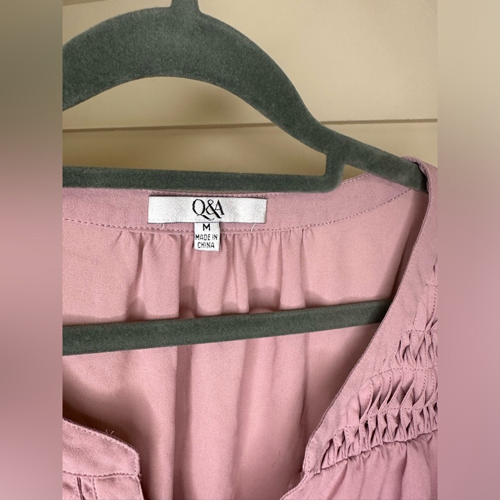 Women's size M mauve blouse - Picture 3 of 6